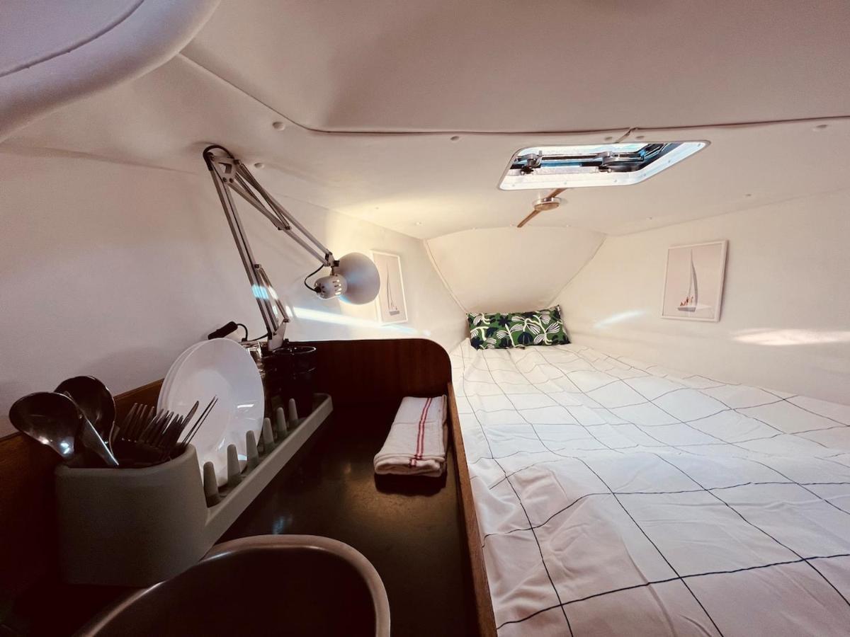 Bacus - Your Floating Hideaway In Lissabon